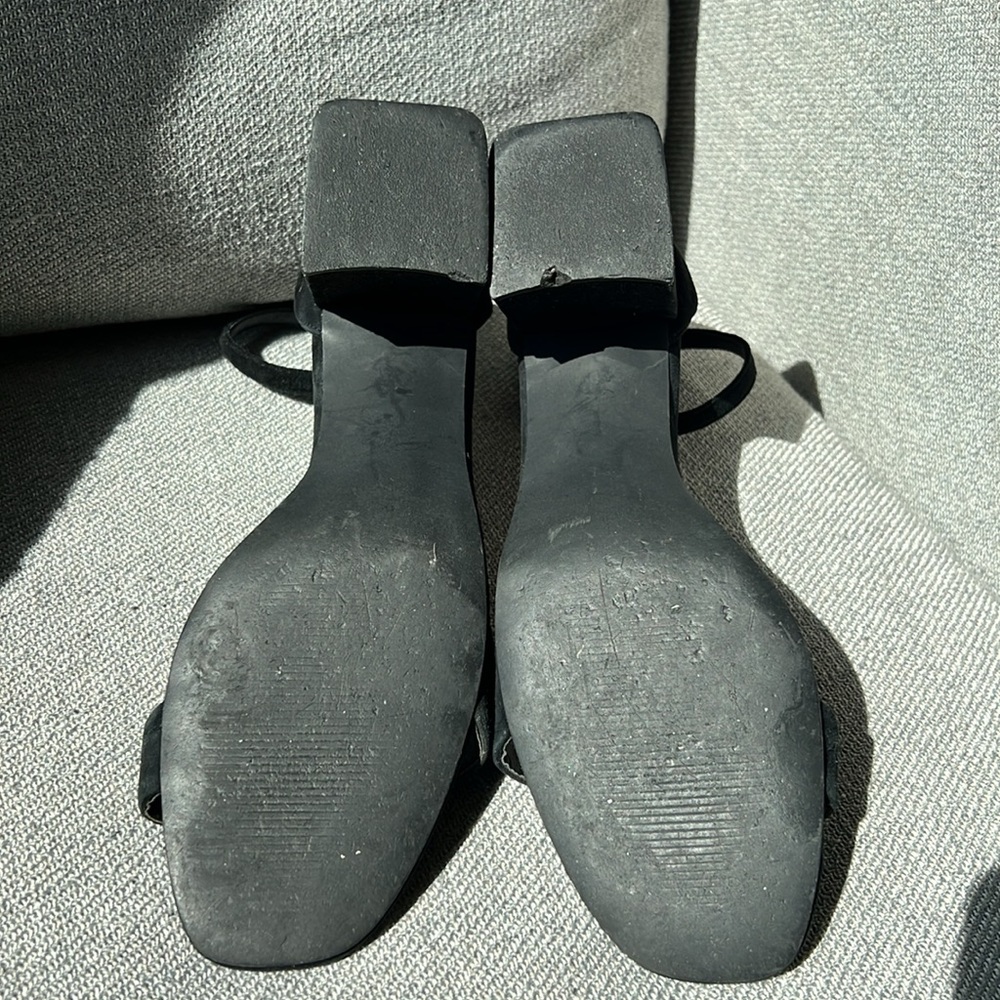 Black Suede Steven Madden Block Heel - image 3